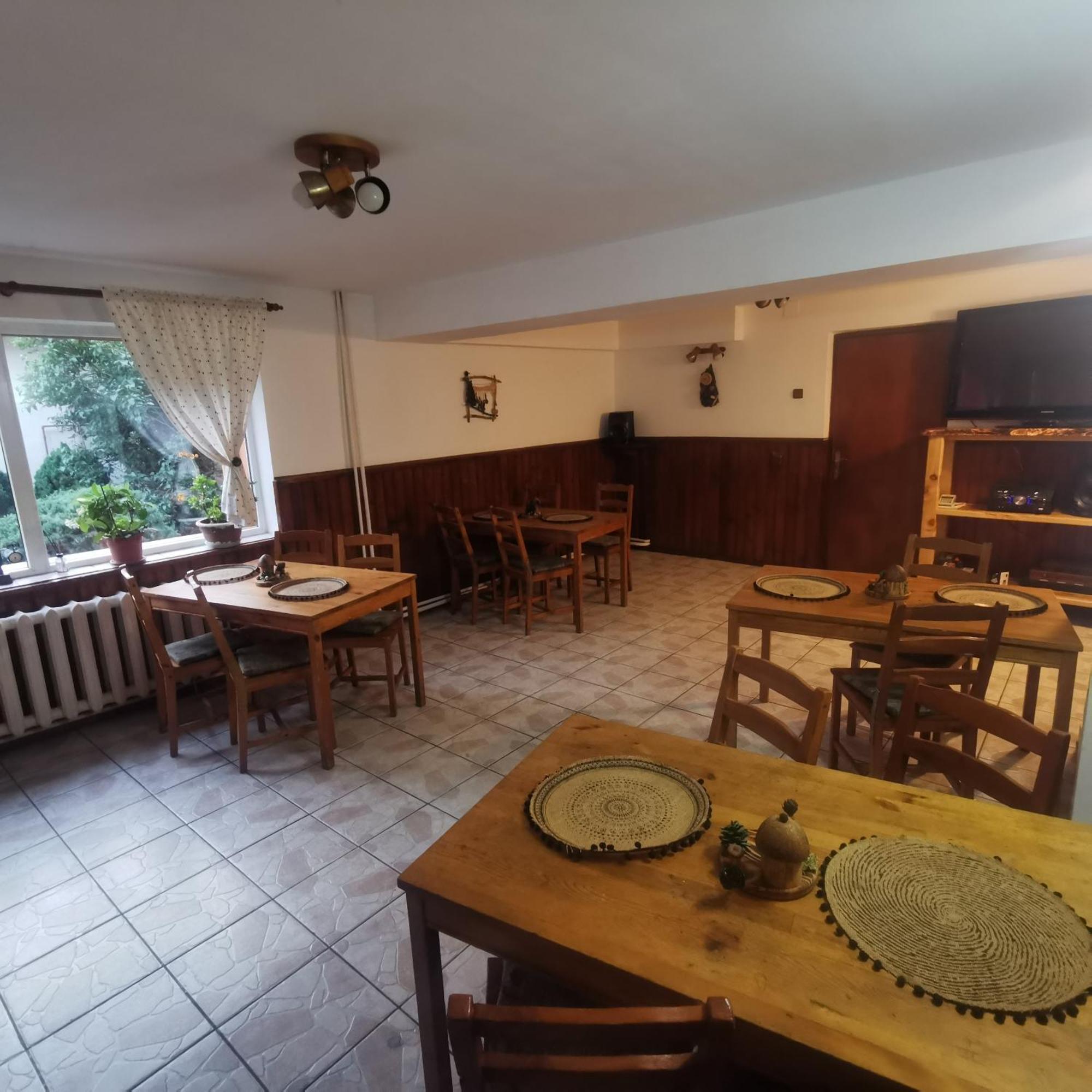 Pensiunea Fara Nume Szászbuda Kültér fotó