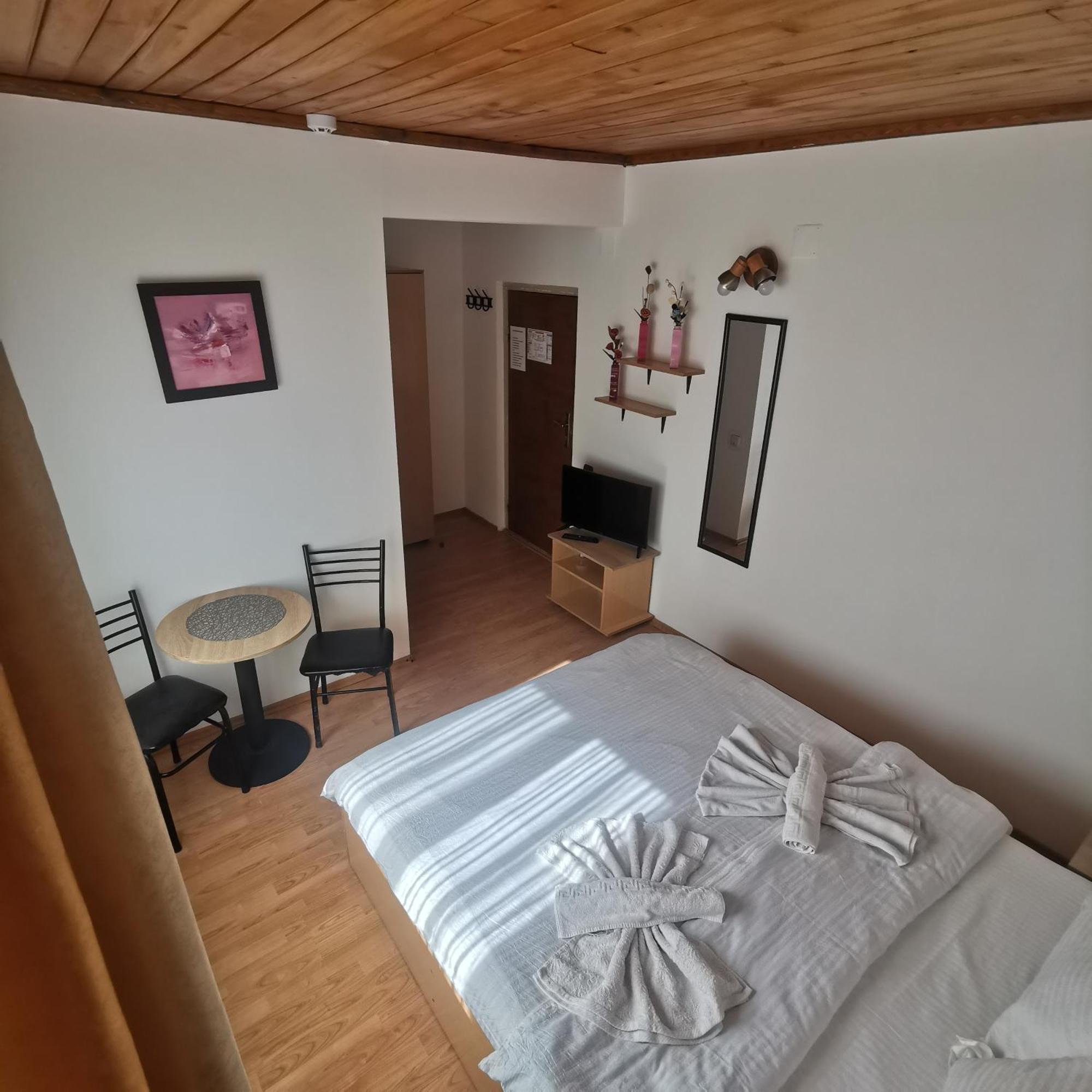Pensiunea Fara Nume Szászbuda Kültér fotó